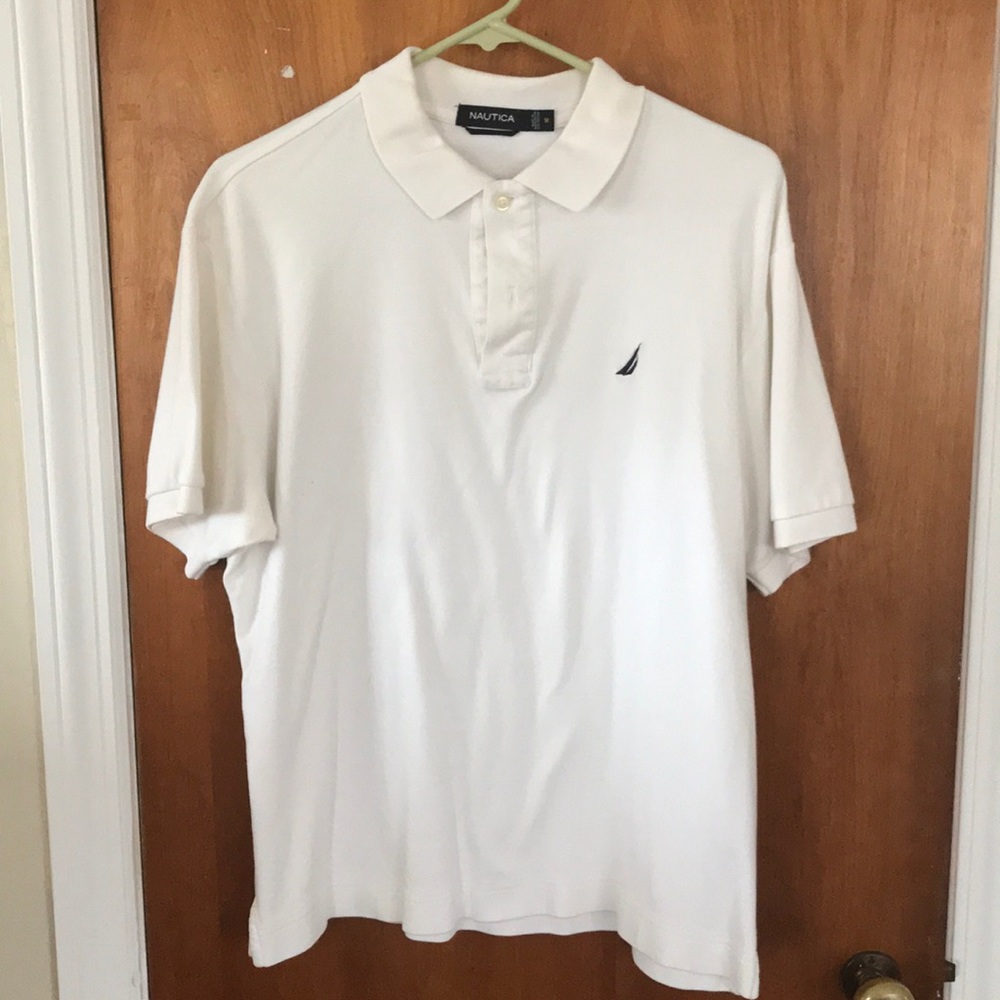 Men’s white Nautica Polo short sleeve.